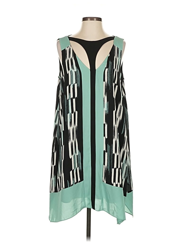 Pre-owned Bcbgmaxazria Casual Dress In Blue