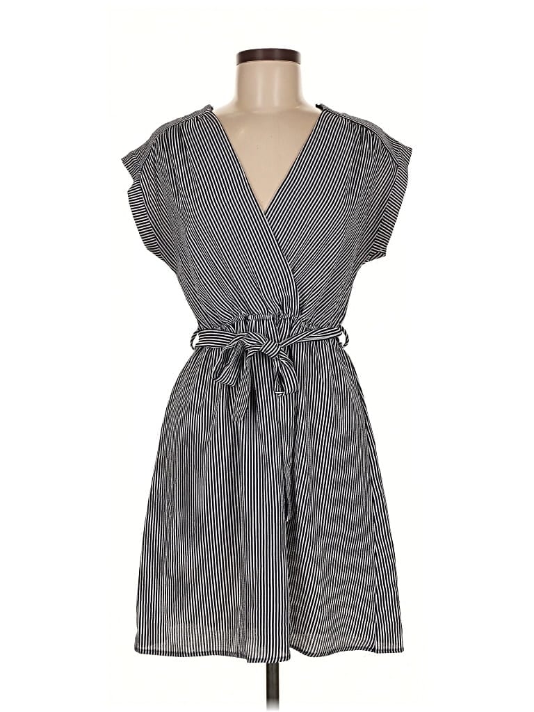 Pre-owned Monteau Casual Dress In Gray