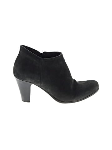 C La Canadienne Ankle Boots (view 1)