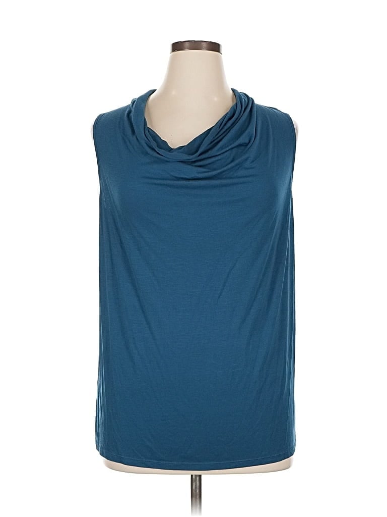 Pre-owned Torrid Sleeveless T-shirt In Blue