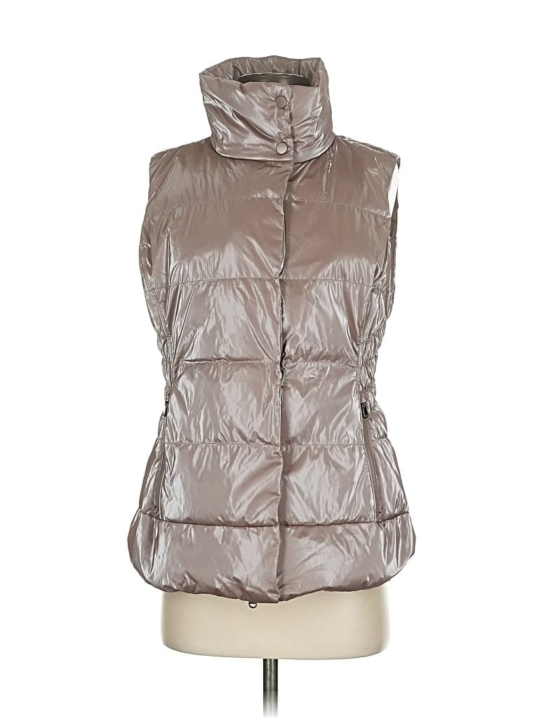 Pre-owned Athleta Vest In Silver