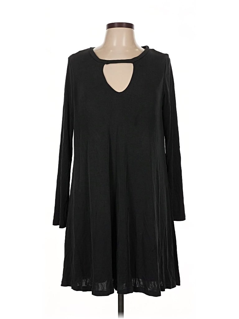 Pre-owned Sadie & Sage Long Sleeve Top Black Keyhole Neckline Tops