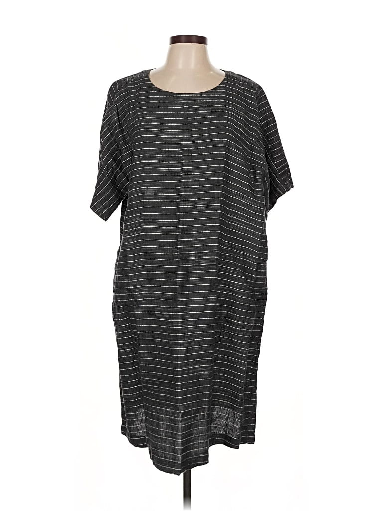 Pre-owned Eileen Fisher Casual Dress In Gray