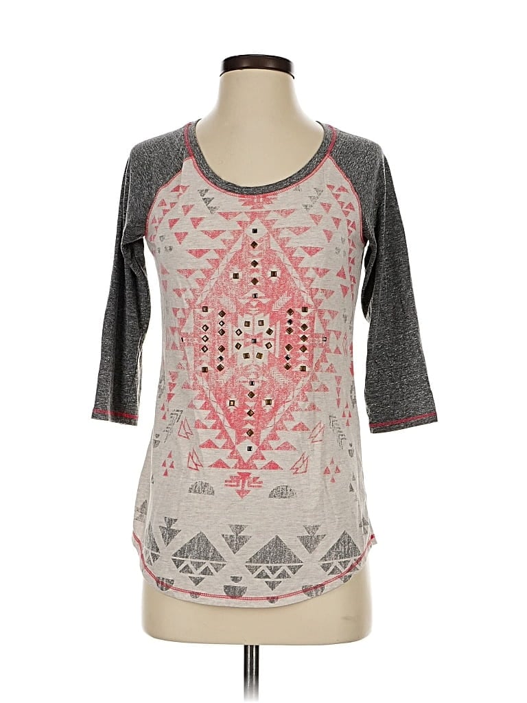 Pre-owned Maurices 3/4 Sleeve T-shirt In Gray