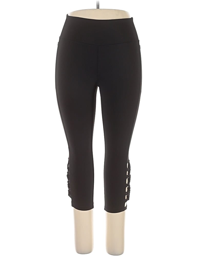 Pre-owned Livi Active Pants In Black