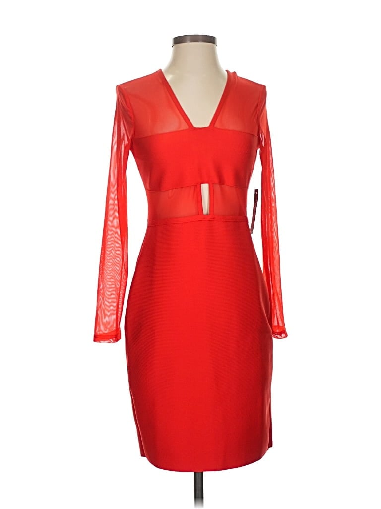 Pre-owned Venus Cocktail Dress In Red