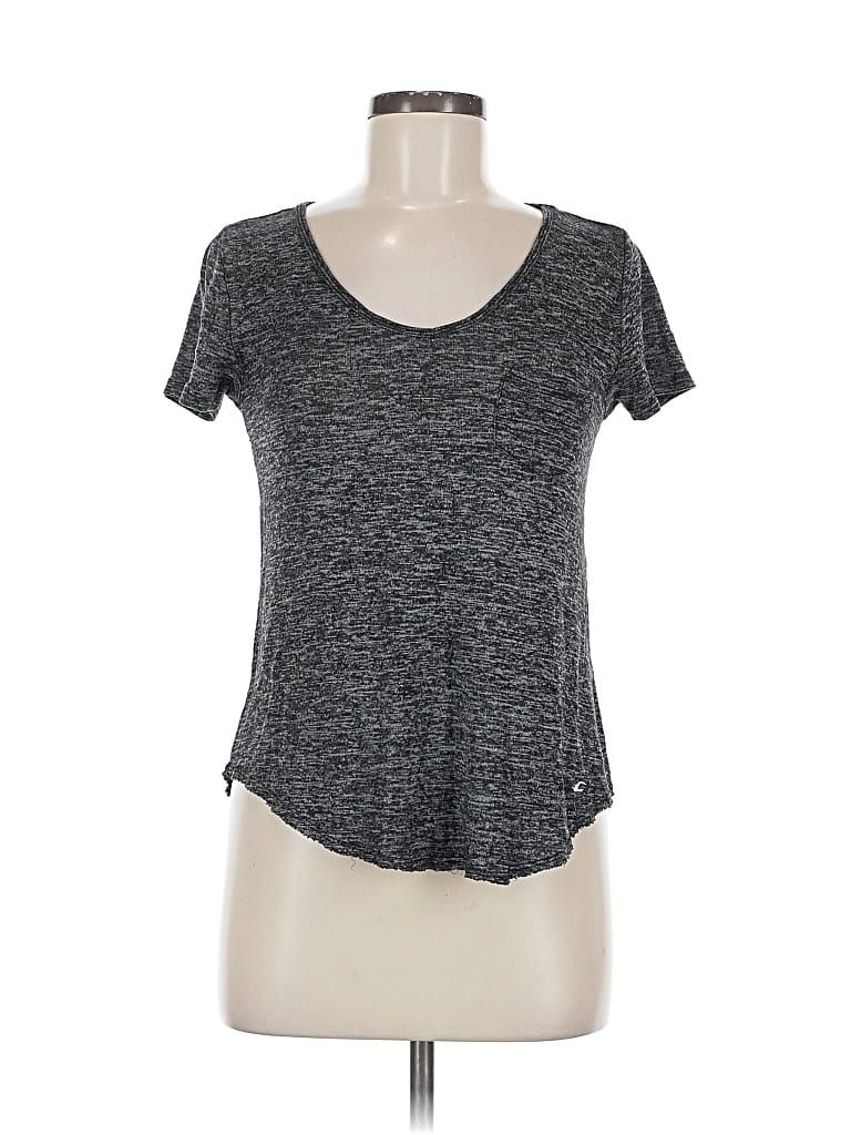 Pre-owned Hollister Short Sleeve T-shirt In Gray