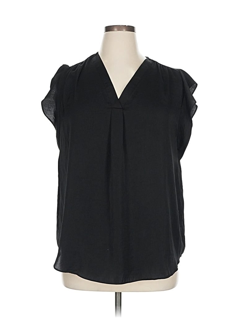 Pre-owned Vince Camuto Short Sleeve Blouse In Black