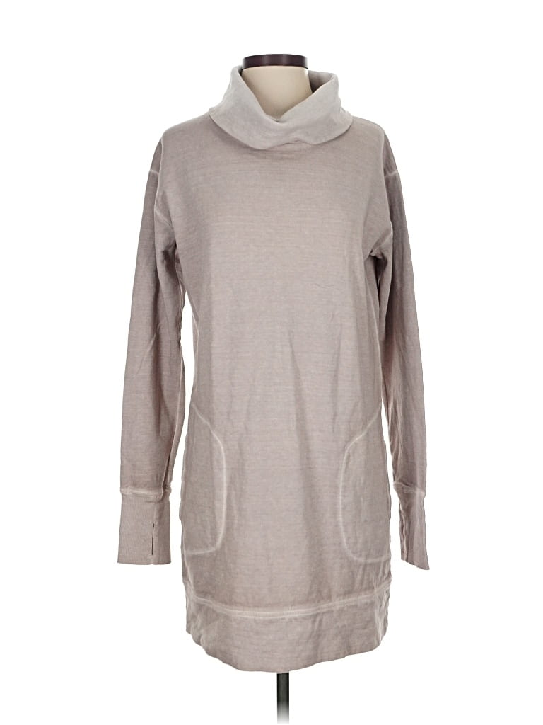 Pre-owned Athleta Turtleneck Sweater In Brown