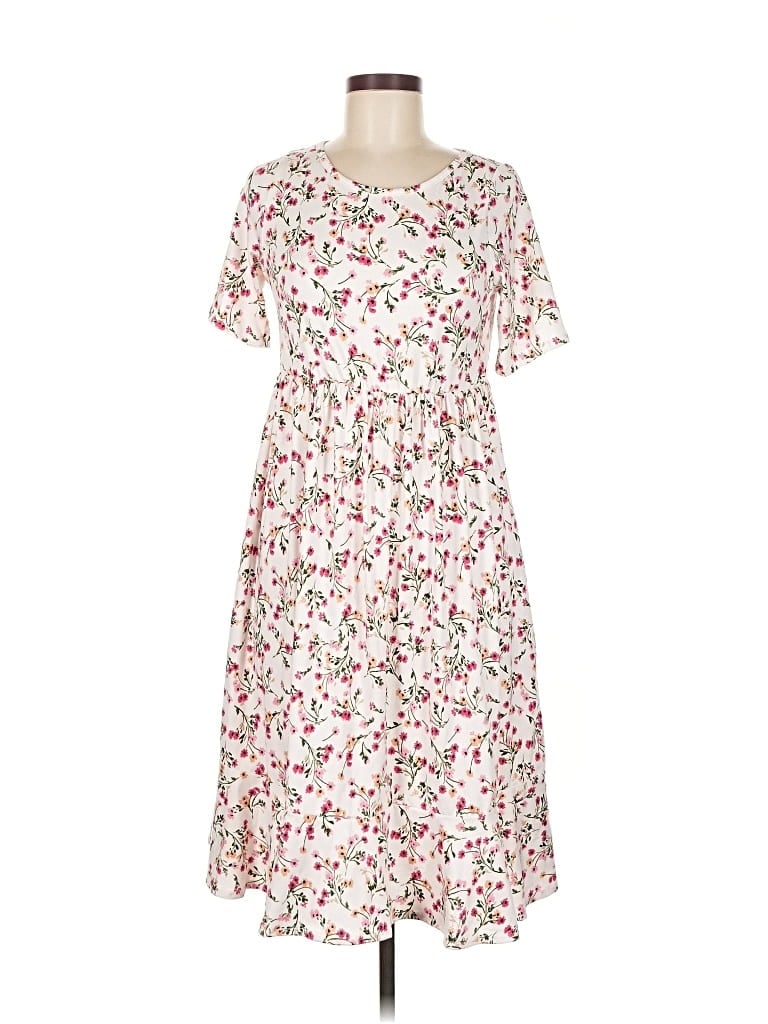 Pre-owned Chris & Carol Casual Dress In White