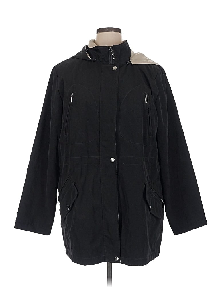 Pre-owned Liz Claiborne Coat In Black
