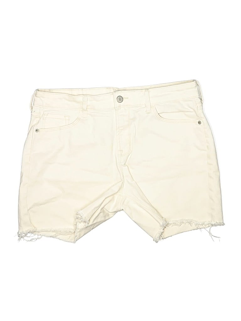 Pre-owned Old Navy Shorts In White