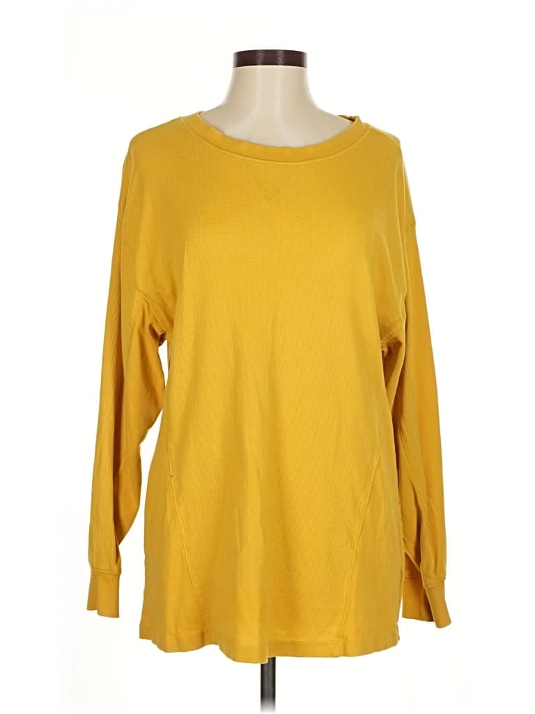Pre-owned Wild Fable Long Sleeve T-shirt In Yellow