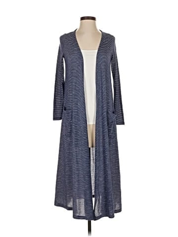 Lularoe Cardigan (view 1)