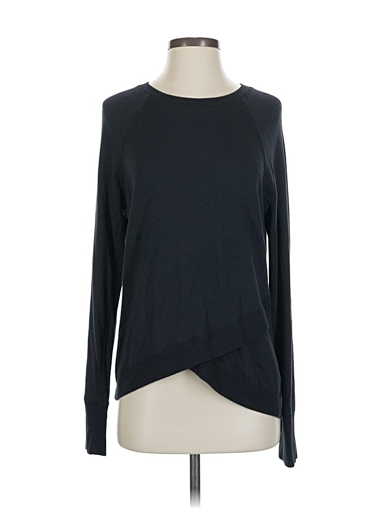 Pre-owned Athleta Long Sleeve T-shirt In Black