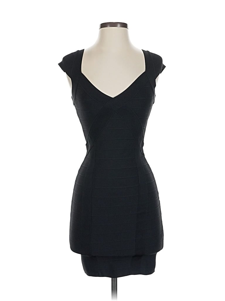 Pre-owned Guess Cocktail Dress In Black