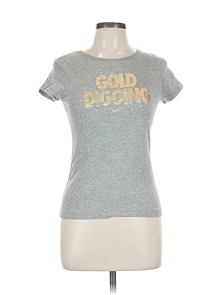 Pre-owned Nike Short Sleeve T-shirt In Gold
