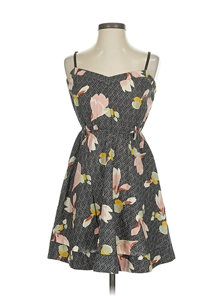 Pre-owned Kimchi Blue Casual Dress In Gray