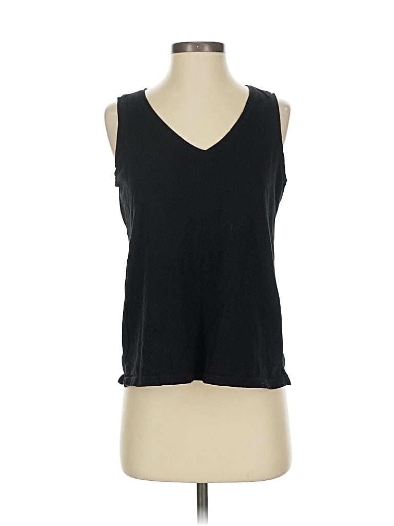 Pre-owned Old Navy Sleeveless T-shirt In Black