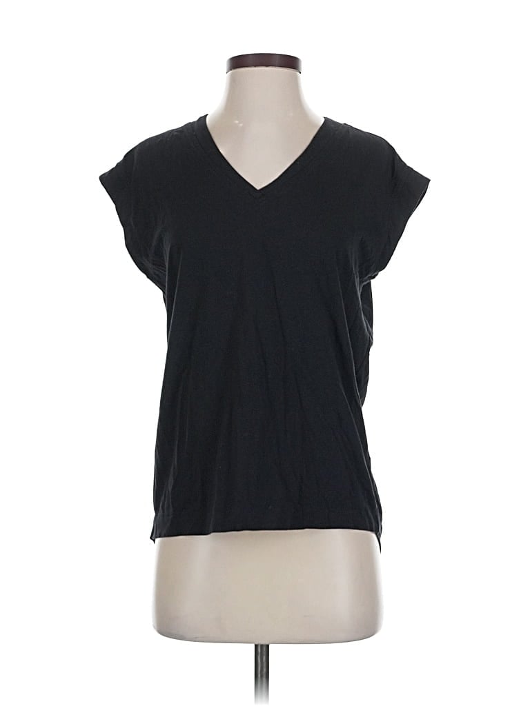 Pre-owned Athleta Sleeveless T-shirt In Black