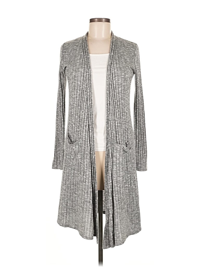 Pre-owned Fleurette Kimono In Gray