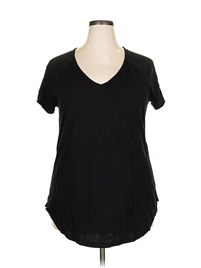Pre-owned Torrid Short Sleeve Top Black V Neck Tops