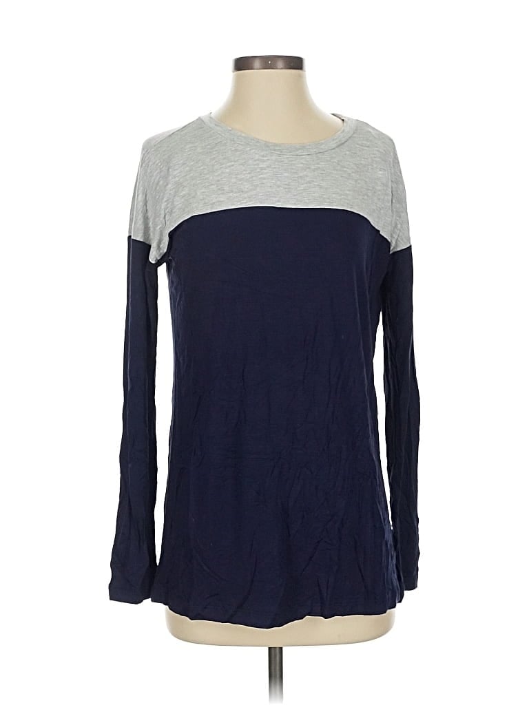 Pre-owned Zenana Outfitters Long Sleeve T-shirt In Blue