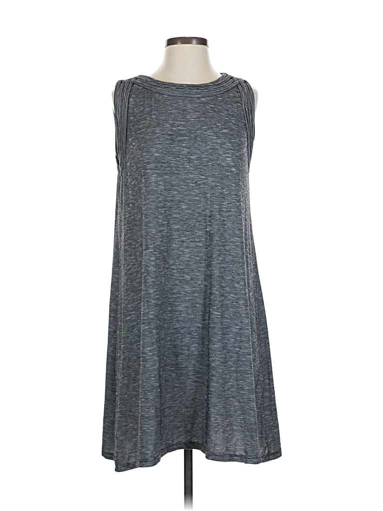 Pre-owned Max Studio Casual Dress In Gray