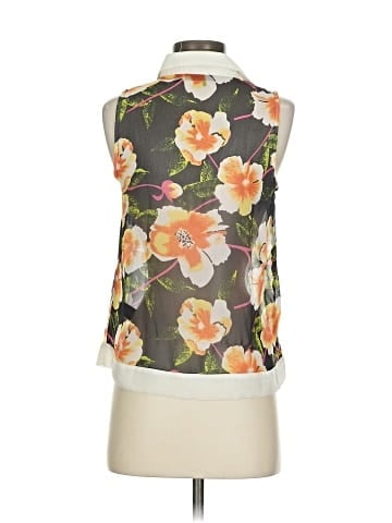 Dex Sleeveless Blouse (view 2)