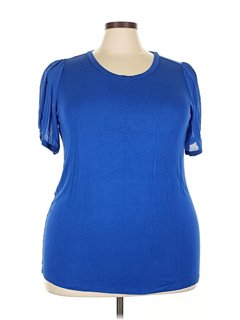 Pre-owned Torrid Active T-shirt In Blue