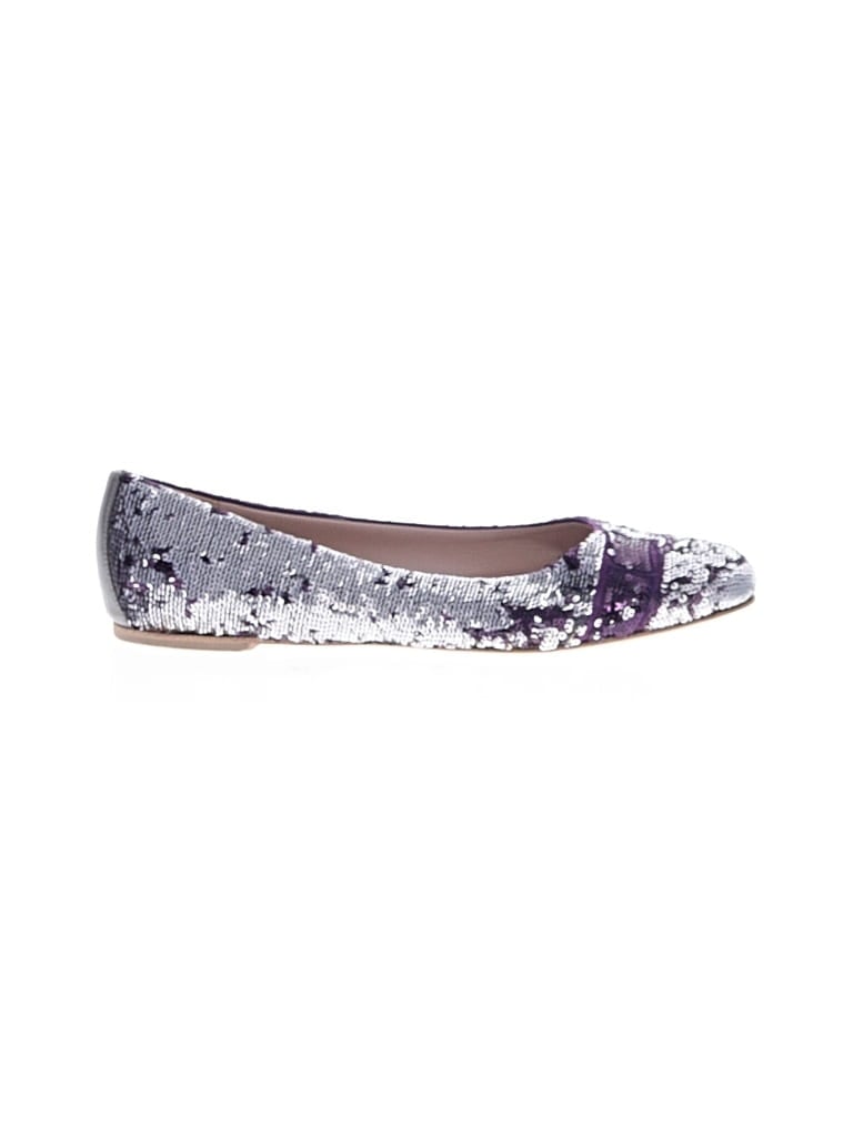 Pre-owned Ferragamo Flats In Silver