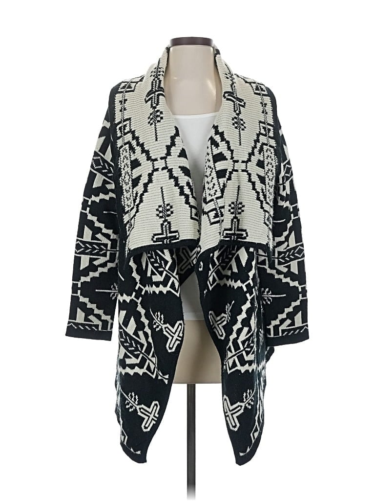 Pre-owned Forever 21 Cardigan Sweater In Black