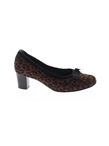 Ara Heels (view 1)