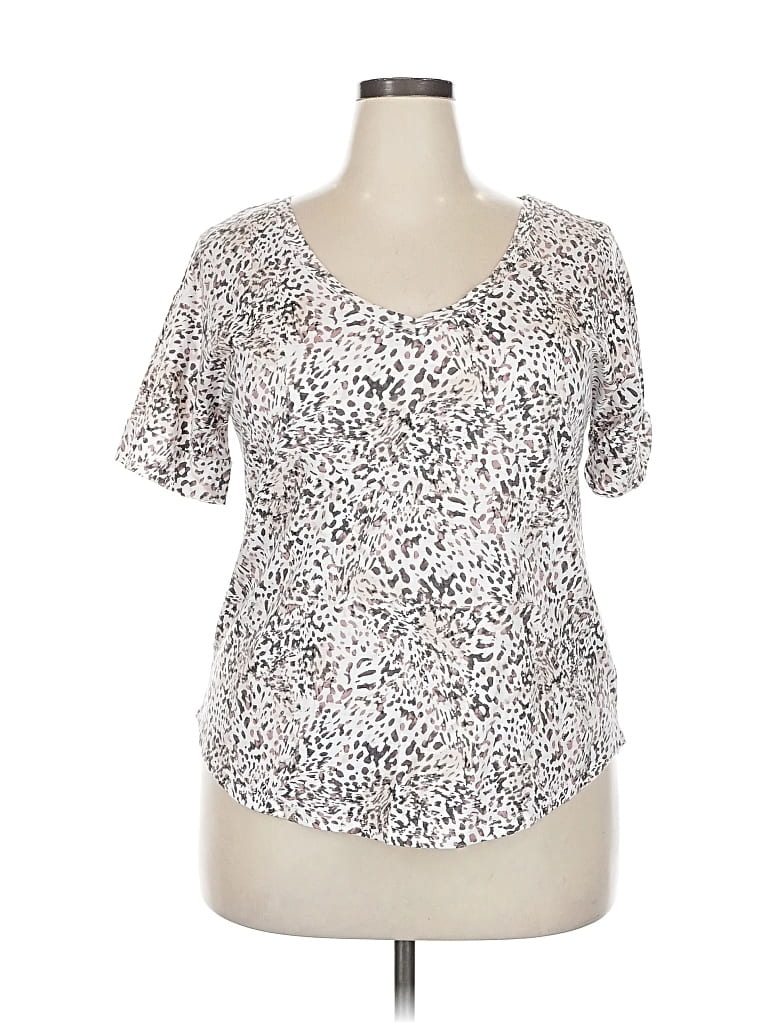 Pre-owned 24/7 Maurices Short Sleeve T-shirt In Silver