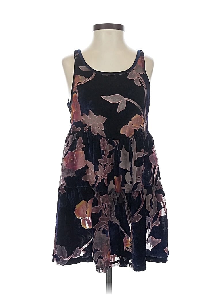 Pre-owned Staring At Stars Sleeveless Top Purple Halter Neckline Tops