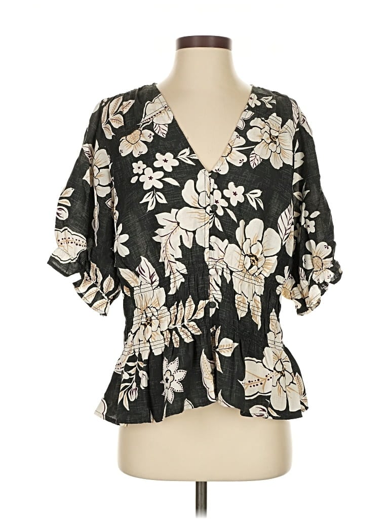 Pre-owned Torrid Short Sleeve Blouse In Black