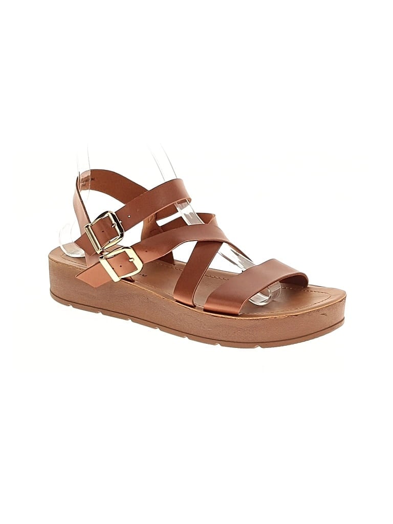 Pre-owned Cl By Laundry Sandals In Brown