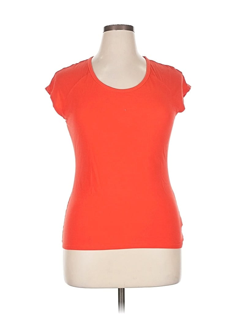 Pre-owned Athleta Sleeveless T-shirt In Orange