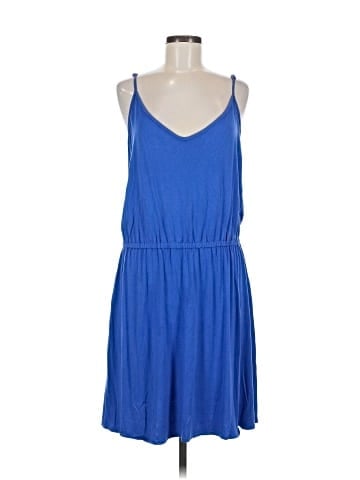 Tori Richard Casual Dress (view 1)
