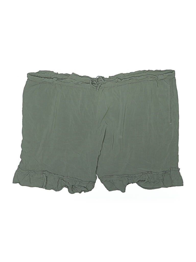 Pre-owned Candace Cameron Bure Shorts In Green