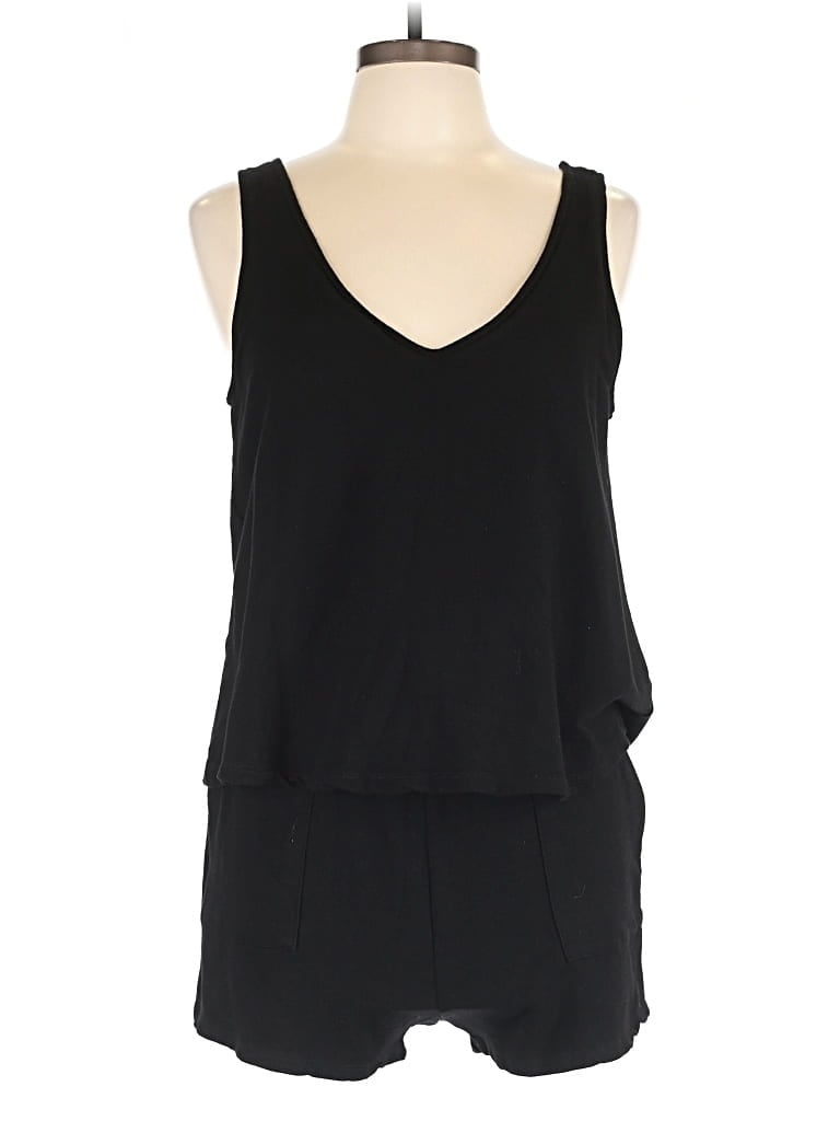 Pre-owned Monrow Romper In Black