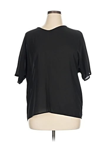 Darling Short Sleeve Top (view 1)