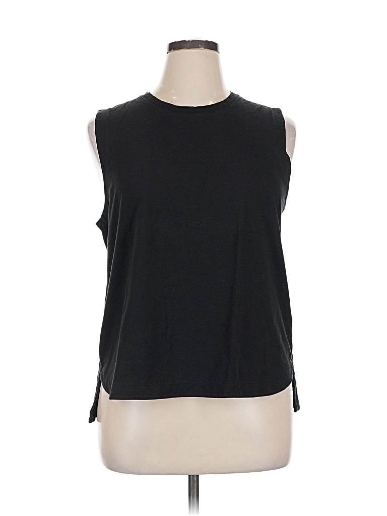 Pre-owned Athleta Sleeveless T-shirt In Black
