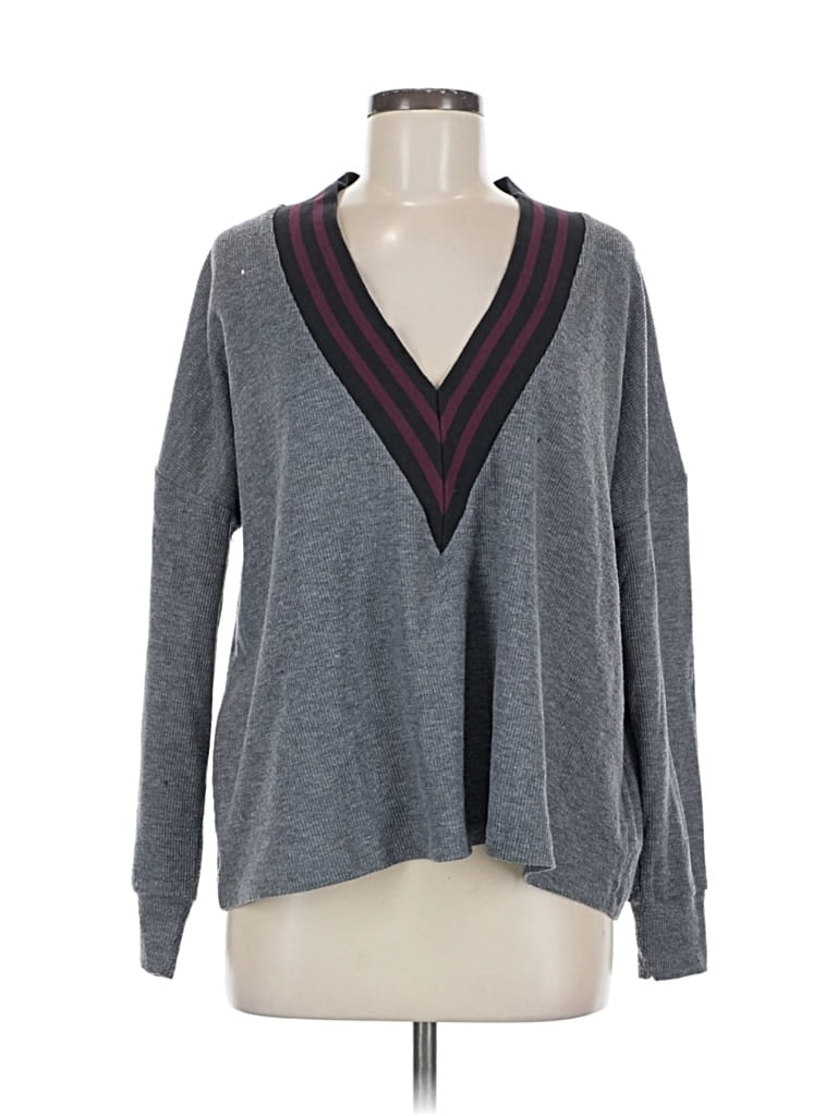 Pre-owned Urban Outfitters Pullover Sweater In Gray