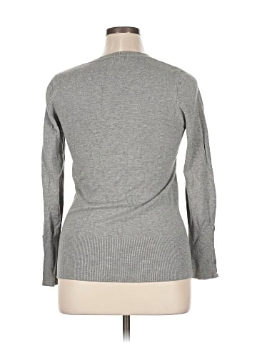 Chelsea & Theodore Pullover Sweater (view 2)