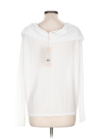 Demi Lovato Fabletics Long Sleeve Top (view 2)