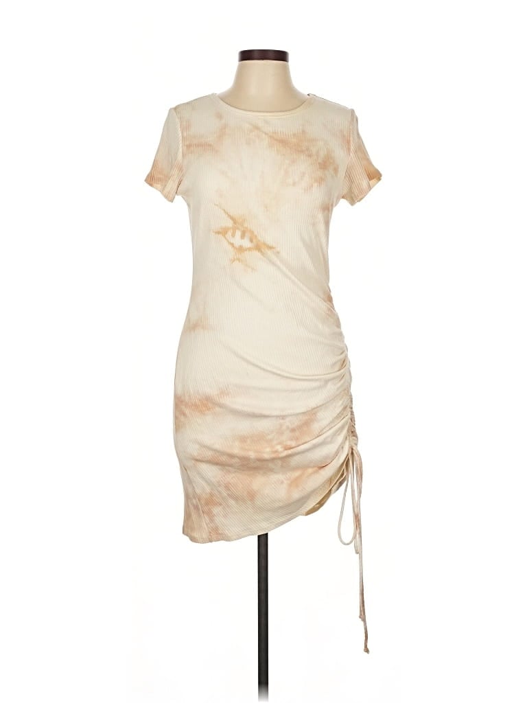 Pre-owned Lulus Casual Dress In White