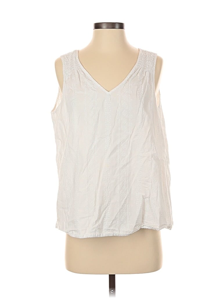 Pre-owned Time And Tru Sleeveless Blouse In White