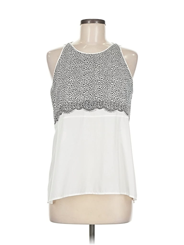 Pre-owned Bcbgmaxazria Sleeveless Blouse In White