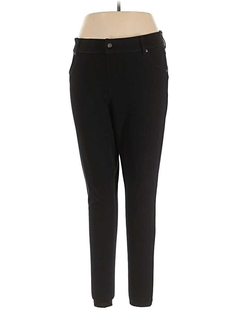 Pre-owned Hue Casual Pants In Black